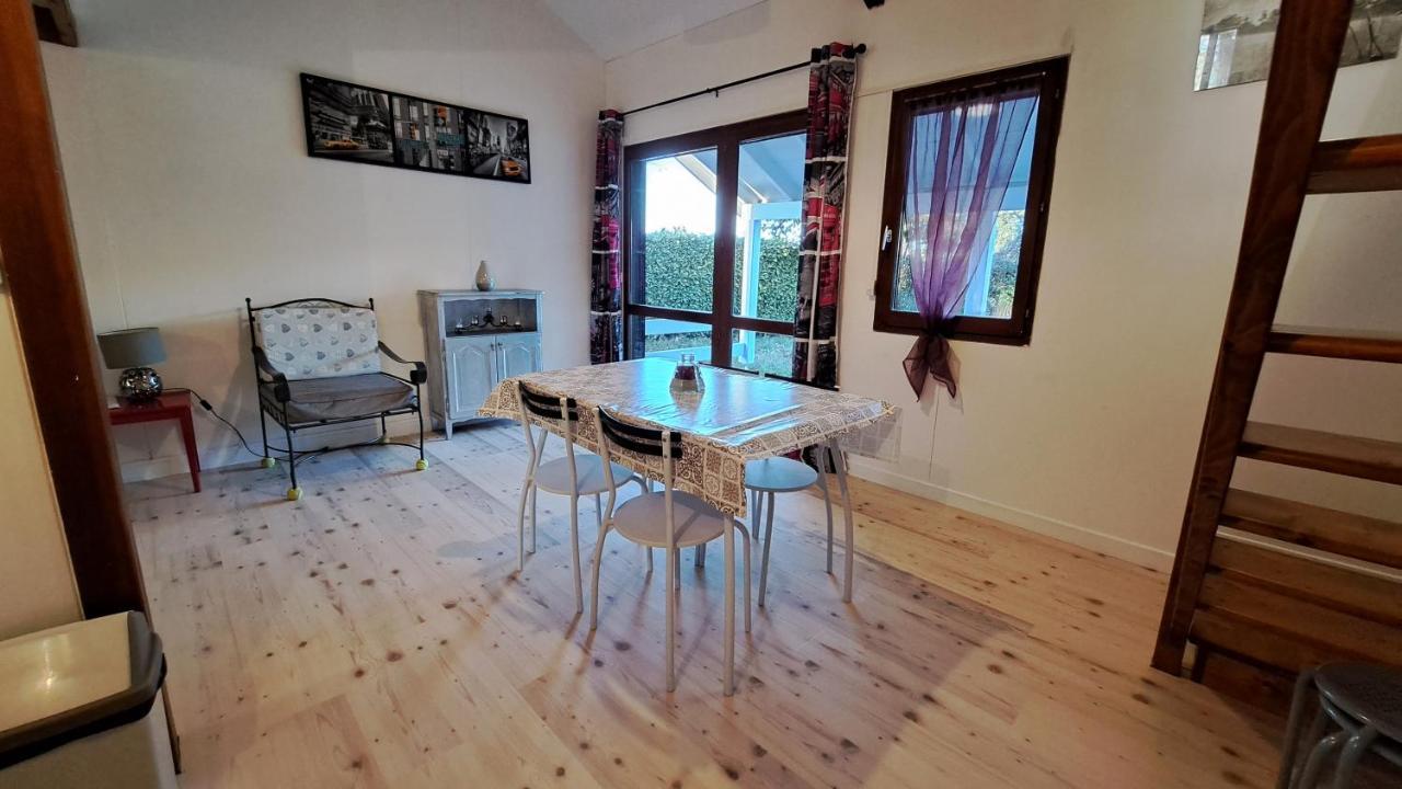 Villa les petits chassezac à Grospierres Extérieur photo