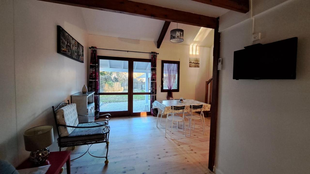 Villa les petits chassezac à Grospierres Extérieur photo