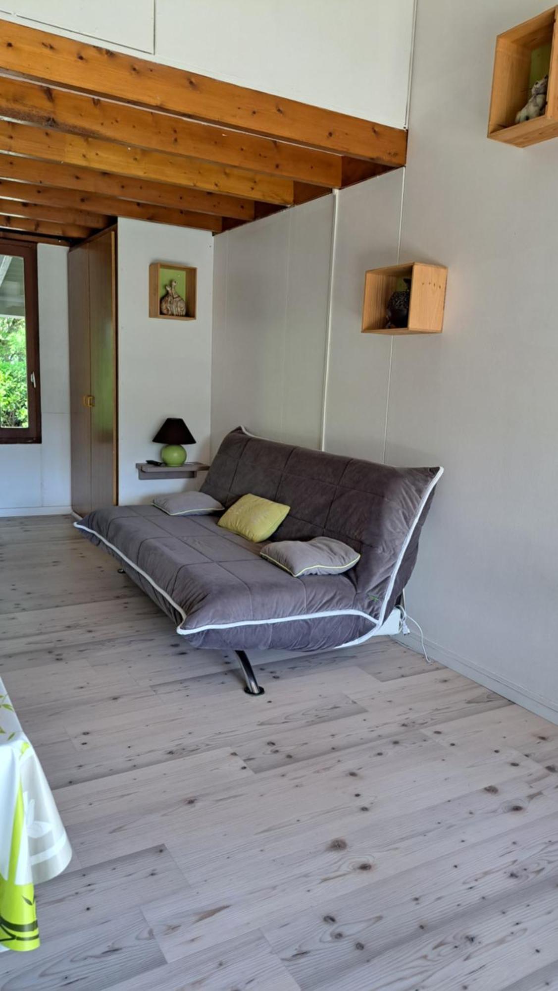 Villa les petits chassezac à Grospierres Extérieur photo