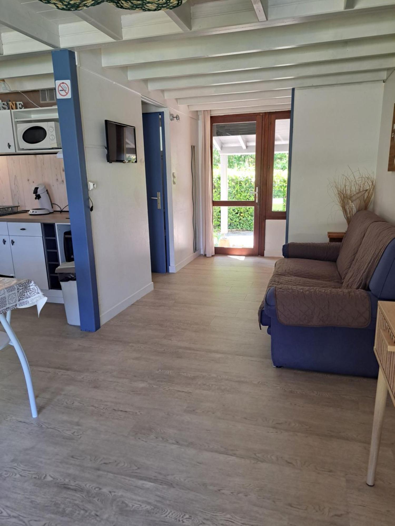Villa les petits chassezac à Grospierres Extérieur photo