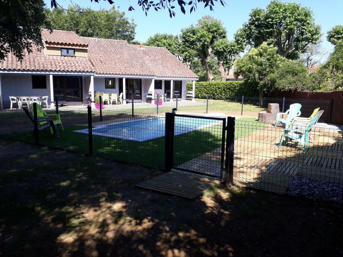 Villa les petits chassezac à Grospierres Extérieur photo